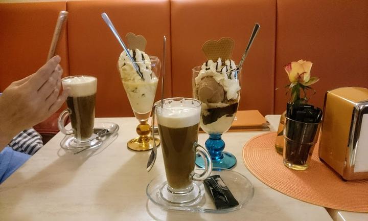 Eiscafe Schwarz